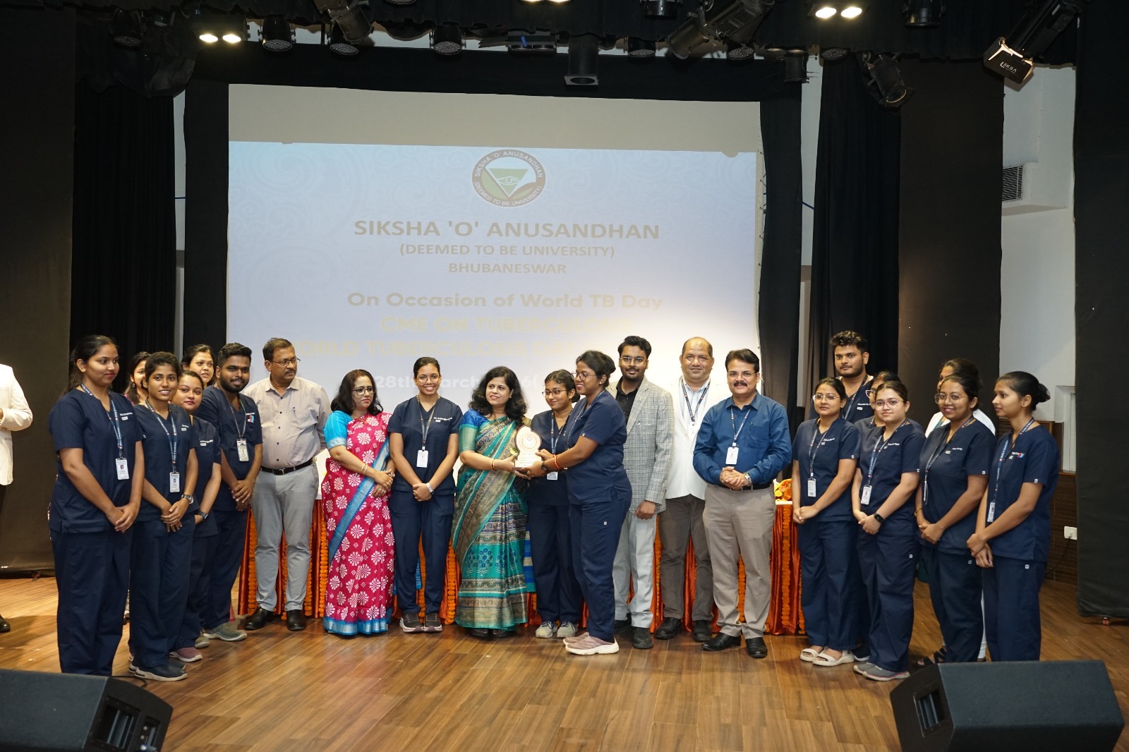 ଯକ୍ଷ୍ମା ପାଇଁ ସାବଧାନ ! ସୋଆ ବଢ଼ାଇଲା ସାହାଯ୍ୟର ହାତ